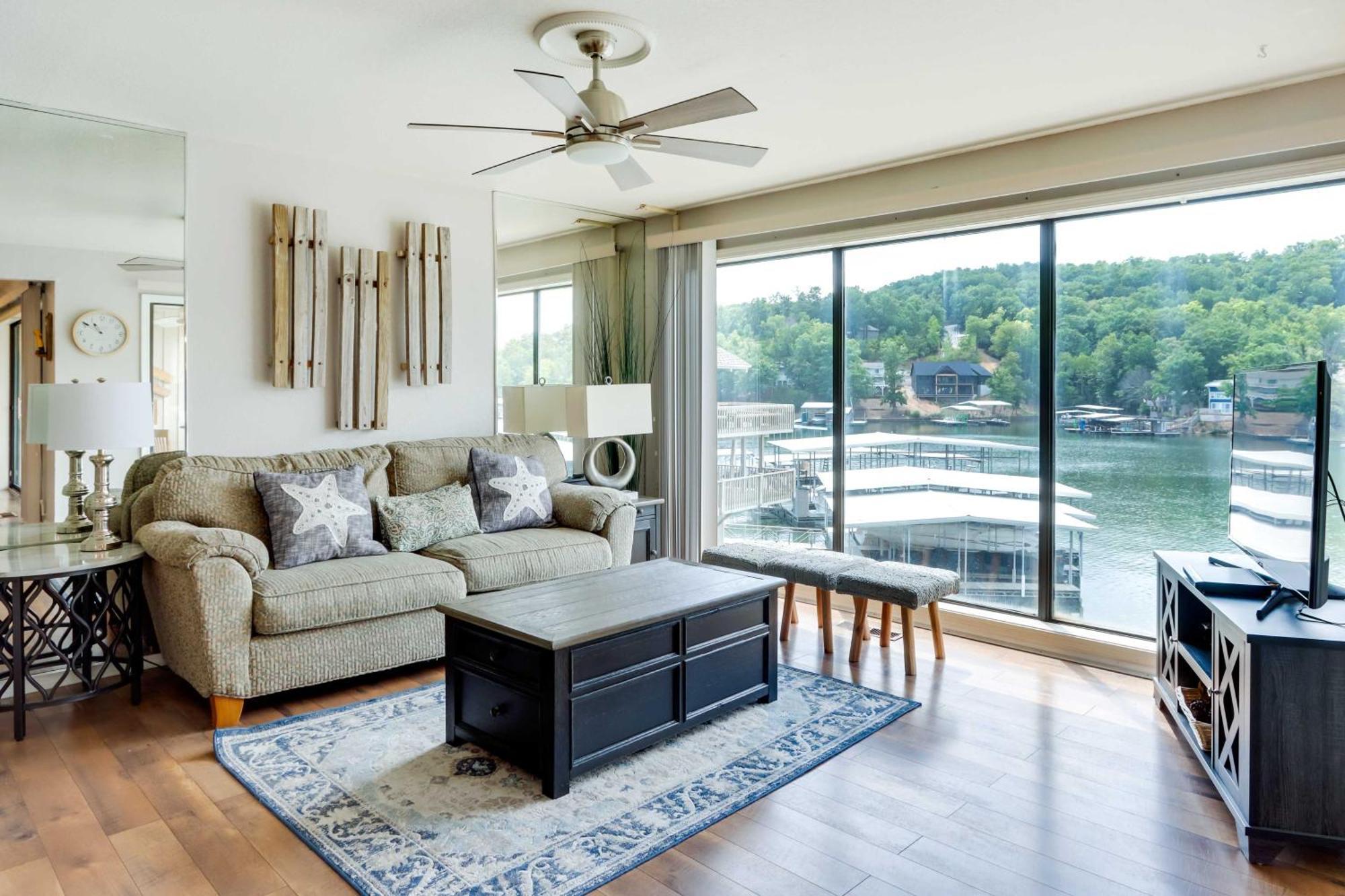 Lakefront Osage Beach Condo With Community Pool Ngoại thất bức ảnh